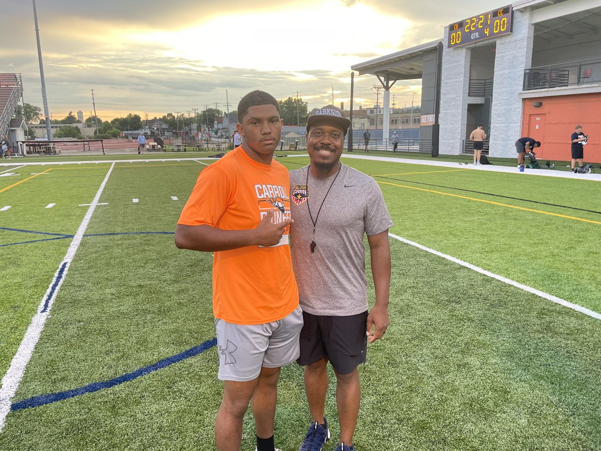 daries_grier14's tweet photo. Glad to have a great camp @piofootball @CoachBuddah @CoachHolleyCU @haydenhsfball https://t.co/4msvOw5K1v