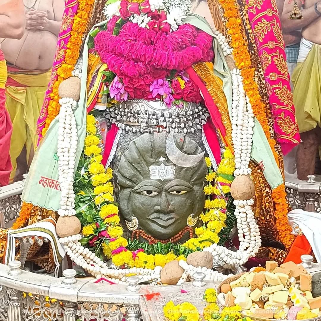 rkji614733's tweet image. 🌹जय श्री महाकालेश्वर महाराज 🌹
🌹☘️जय बाबा महाकाल ☘️🌹
🌹☘️ॐ नमो पार्वती पते हर हर महादेव ☘️ 🌹 🔱🔱🔱🙏🙏
🌹☘️श्री शिवाय नमस्तुभ्यं ☘️ 🌹
🌹☘️ॐ नमः शिवाय ☘️🌹🔱🔱🙏🙏🙏🙏🙏🙏🙏🙏🙏🙏
