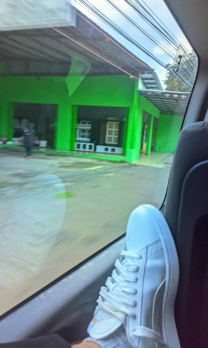 strckboy's tweet image. maah bayi di culik sama..........