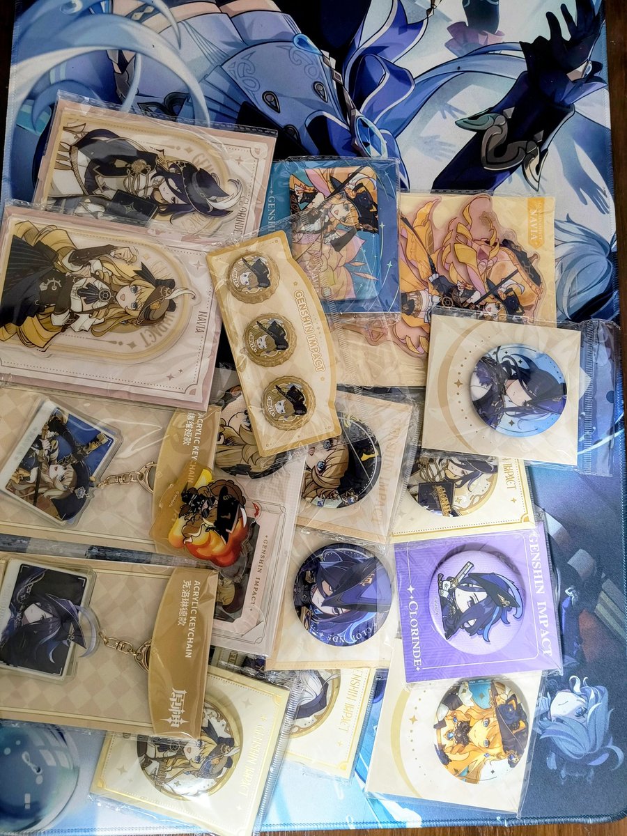 Oshi goods
#clorivia #クロナヴィ