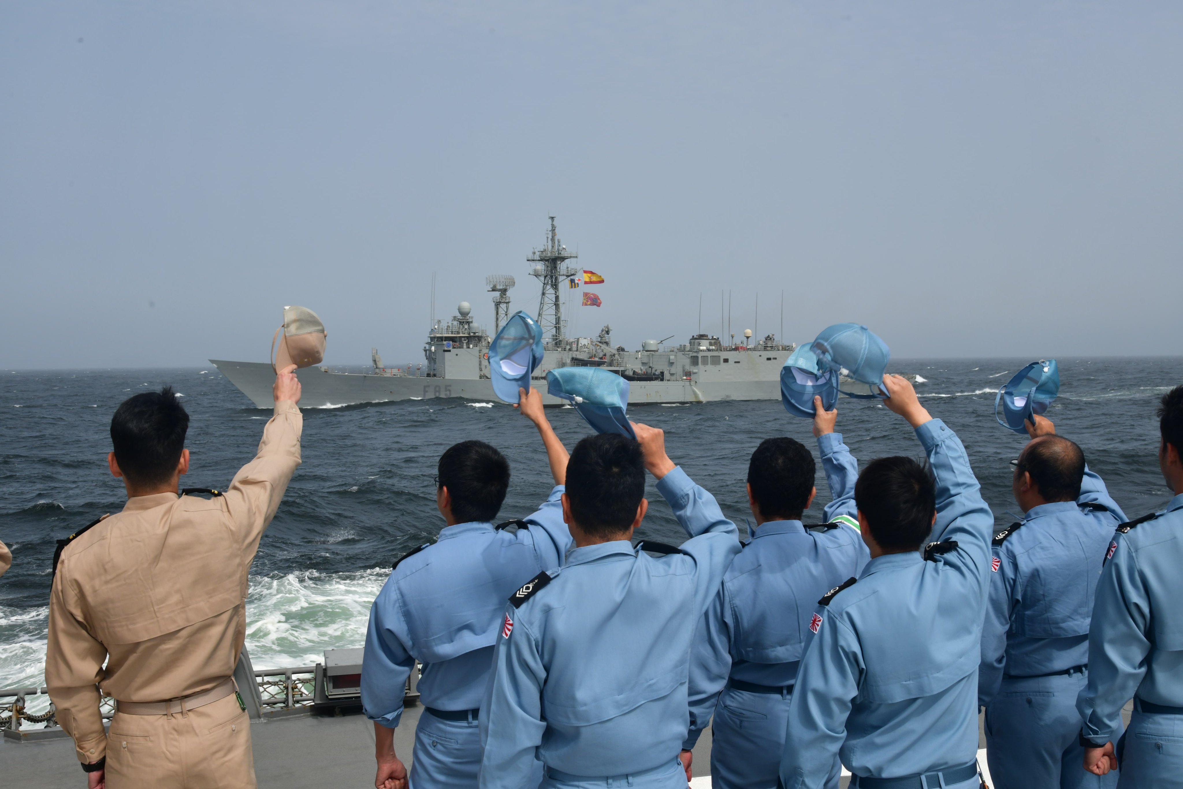 保安隊第一回全国射撃競技大会記念章 （７） wa-miho2025-01.jpg