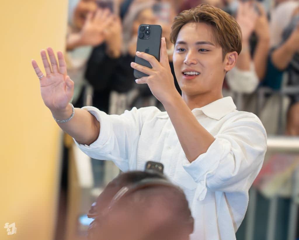 Sha7chill's tweet photo. 050725 | SNICKERS POP-UP EVENT

#MINGYU #MINGYUxSNICKERS #MINGYUinMY #MINGYUinKL https://t.co/Xf7kf4HOXv