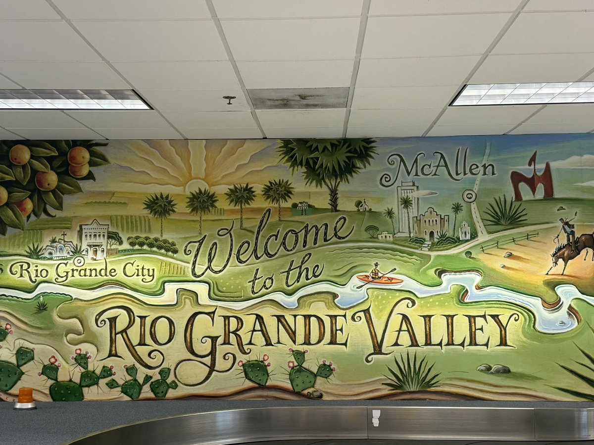 Vcampbell678's tweet photo. Back at summer bingo! In the Rio Grande Valley and I just picked up my sister from the  Valley INTERNATIONAL (I) Airport in Harlingen!🌟 This was our Valley’s first big airport! Can’t wait for some fun times with my sister and mom this weekend! 💕✈️ #StinsonSummer #SkyhawkSummer https://t.co/7LCsCWALUK