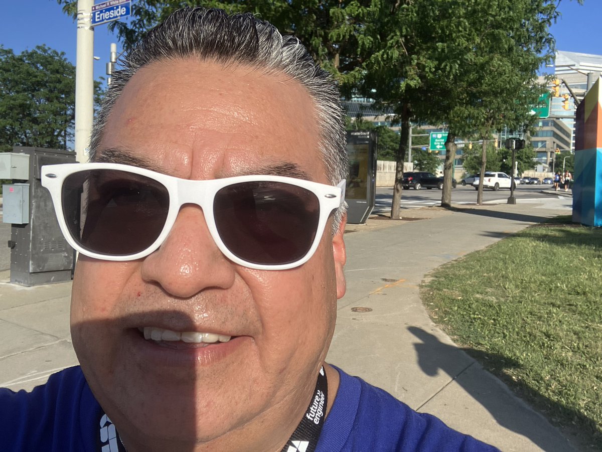 javierfaguilar's tweet photo. Nice to see our good friends  chapter members of @csteachersorg at 
#CSTA2025Rocks #CSTA2025
@efwmaschool @dfwcsta
#networking #learning #teamwork #equity #diversity #curiosity #confidence #CSforGood #creativity #AFEteacher #ITeachCS #ITeachCybersecurity #cybersecurityteacher https://t.co/7vjhTYSnk1