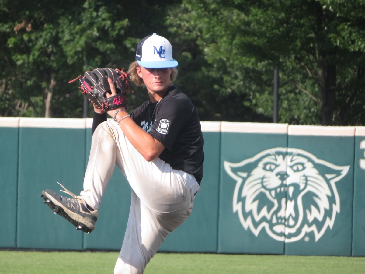 emor09's tweet image. LEGION BASEBALL: Pitching, defense lead Mount Carmel past Roslyn
STORY: timesherald.com/2025/07/10/leg…