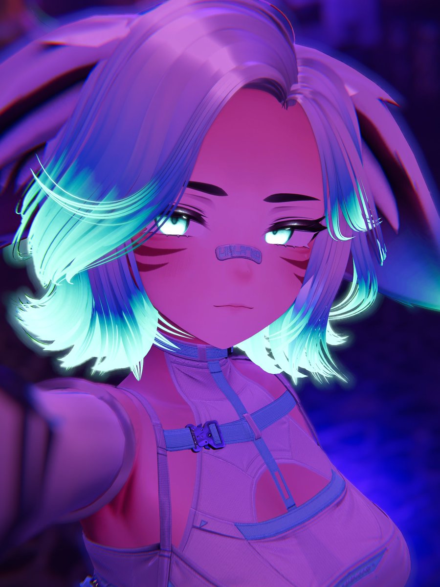AuroraThePigeon's tweet image. fresh haircut