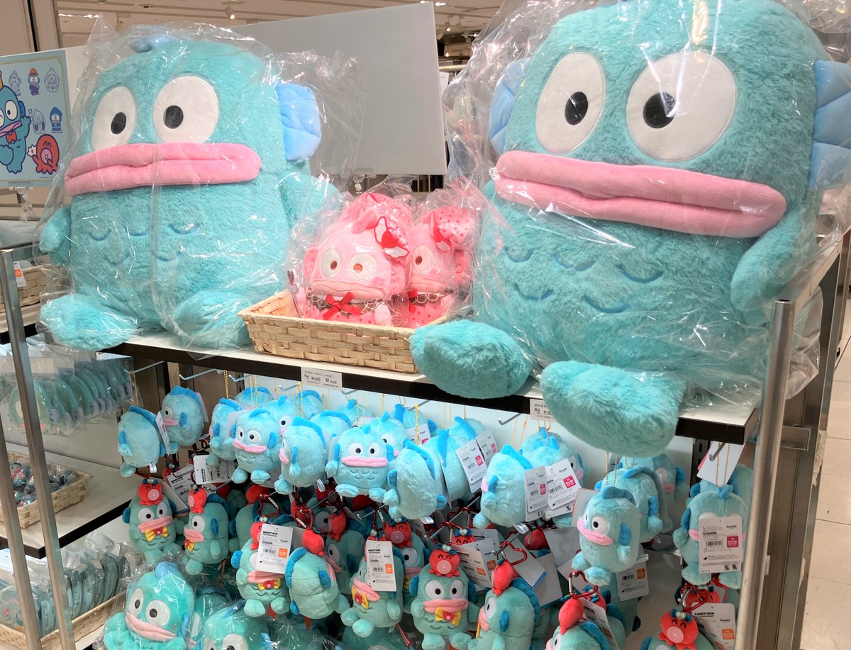im_MediaArts's tweet image. 🍓Sanrio characters Special Anniversary Market🍓
📢サンリオキャラクターの周年お祝いイベントを開催中
みなさまのご来店お待ちしています😊
会期:7月1日(火)〜7月20日(日)
会場:ジェイアール京都伊勢丹 10F 催物場
詳しくはこちら↓
mistore.jp/store/kyoto/ev…