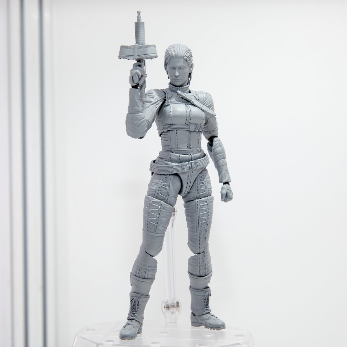 【美品】リボルテック ヤマグチ メタルギア フィギュア スネーク 海洋堂 美品】リボルテック ヤマグチ メタルギア フィギュア スネーク