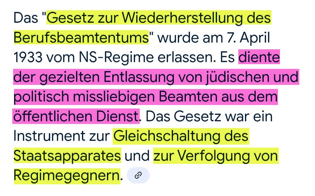 Grüße gehen raus an die SPD-Grünen-FDP-Regierung in Rheinland-Pfalz, die jetzt keine AfD-Mitglieder mehr als Beamte einstellen will.
Ihr seid widerwärtig!