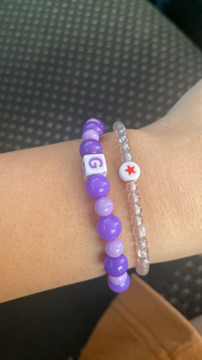 wloverangel's tweet photo. “eu ando com você, e você anda cmg aí!!”
@GigiRangel10 vc é incrível, eu te amo!🥺😭 https://t.co/z7xpZO6MPw