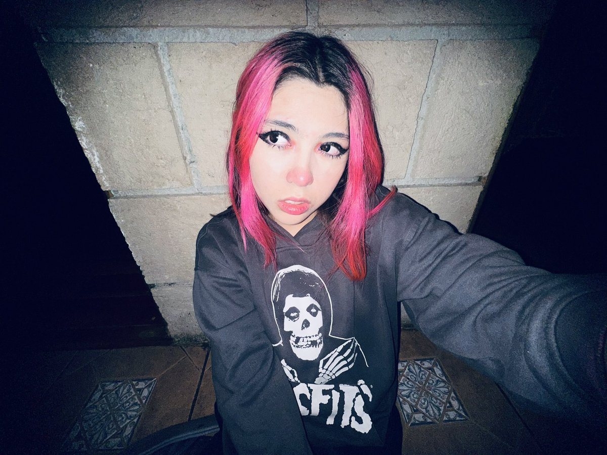 Kendriwis 💗 #Rascuachos tweet media