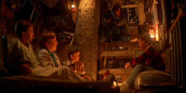 RetrovaniaLand's tweet image. Mentally I'm here. 💀🍕
#TheMonsterSquad