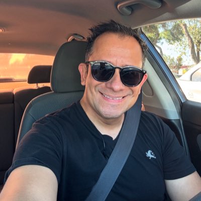 RobertoNavarroT's tweet photo. #NuevaFotoDePerfil https://t.co/G9V4hCCPew