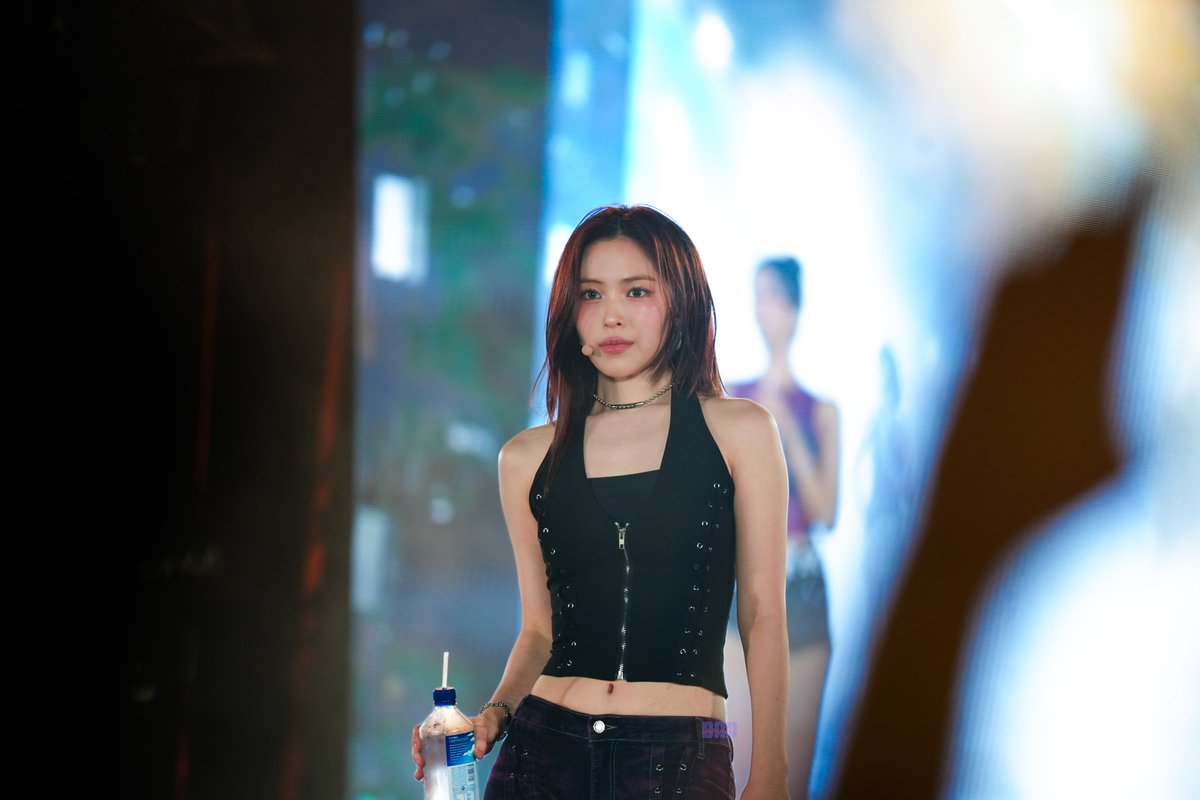 250706 TheNextwave XX25 Ryujjn
#ITZY #있지 #RYUJIN #류진