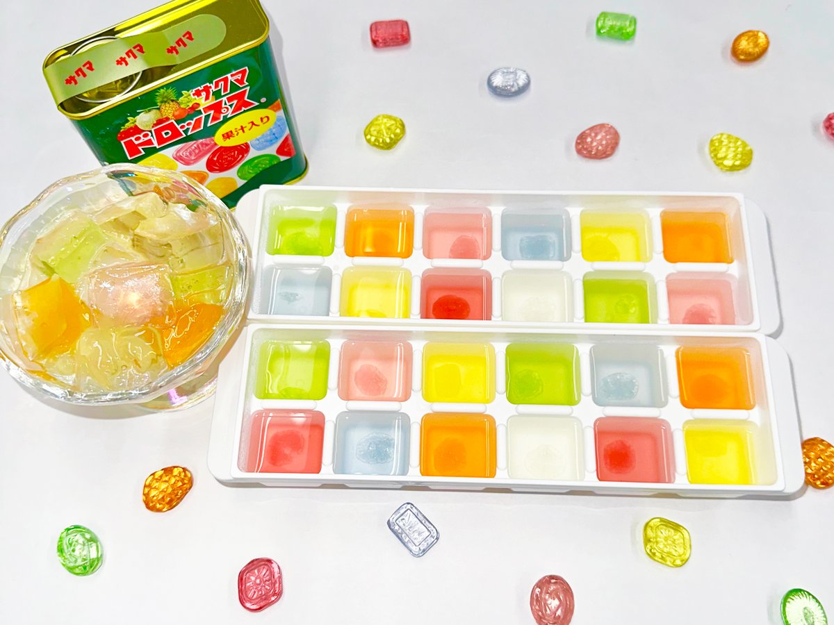 サクマドロップ　20個 Amazon.co.jp: サクマ製菓 S20缶ドロップス 120g×10個 : 食品