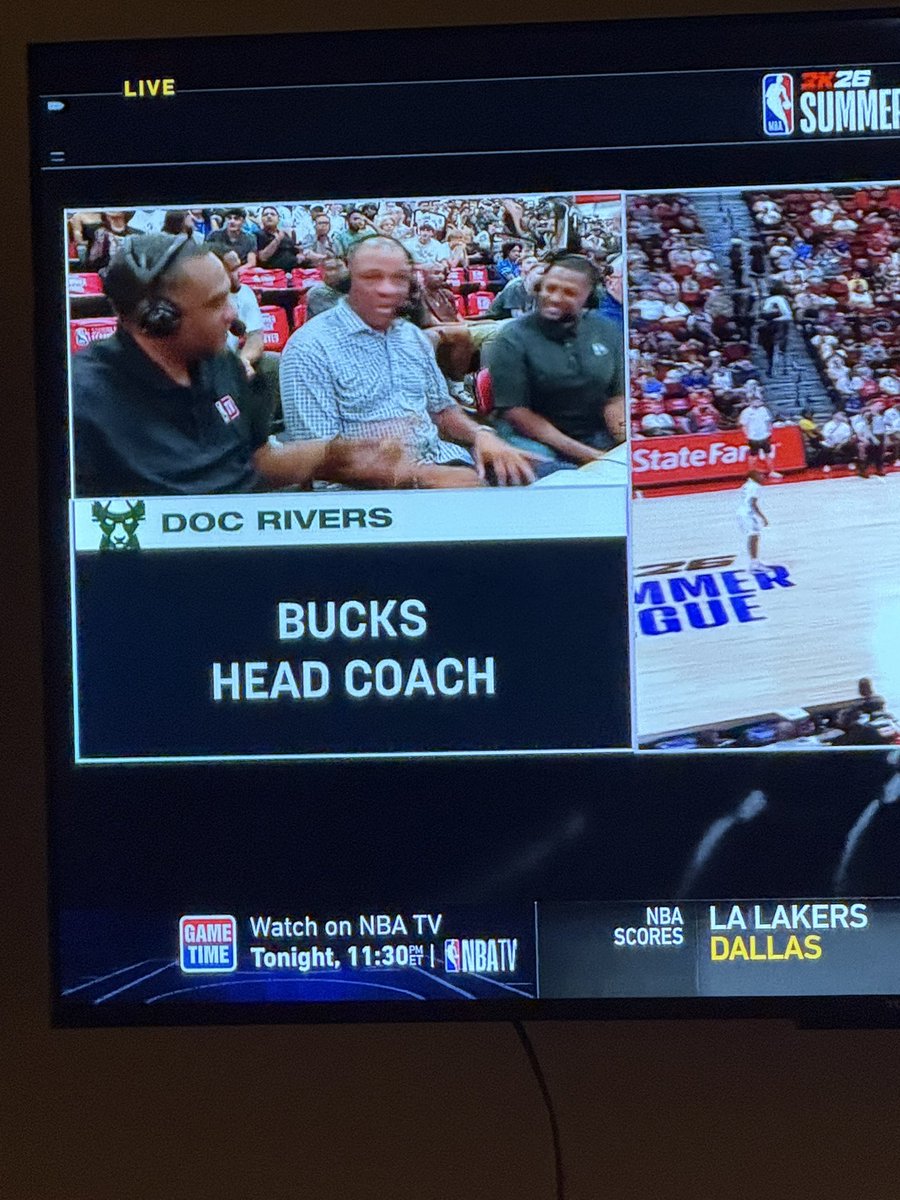 ThatManChe tweet media