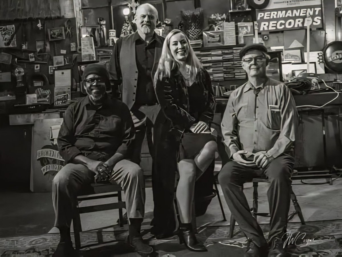 local4afm's tweet image. Bent String plays the @CainPark Arts Festival tomorrow Friday, July 11 at 3:30pm in the Evans Amphitheater. #LiveMusic