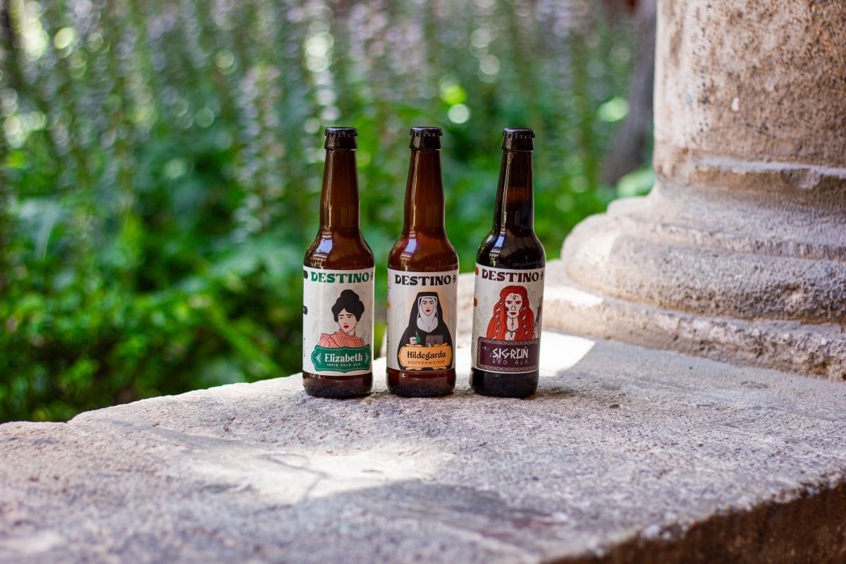 Cervezas artesanales para homenajear a las mujeres cerveceras | Valencia Plaza valenciaplaza.com/guiahedonista/…