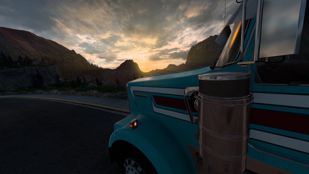 djayYAMS's tweet image. American Truck Simulator is such a great post-stream vibe. Here&apos;s my Tiffany Blue Kenworth W900
