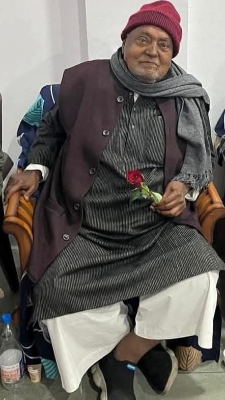 Dipankar (@dipankar_cpiml) on Twitter photo Just heard the shocking news that Comrade Mithilesh Singh, close comrade-in-arms of Comrade AK Roy, passed away this morning on his way to Ranchi. A towering leader of coal miners in Jharkhand, Comrade Mithileshji played a key role in the unification of MCC and <a href="/cpimlliberation/">CPIML Liberation</a>. Just heard the shocking news that Comrade Mithilesh Singh, close comrade-in-arms of Comrade AK Roy, passed away this morning on his way to Ranchi. A towering leader of coal miners in Jharkhand, Comrade Mithileshji played a key role in the unification of MCC and <a href="/cpimlliberation/">CPIML Liberation</a>.