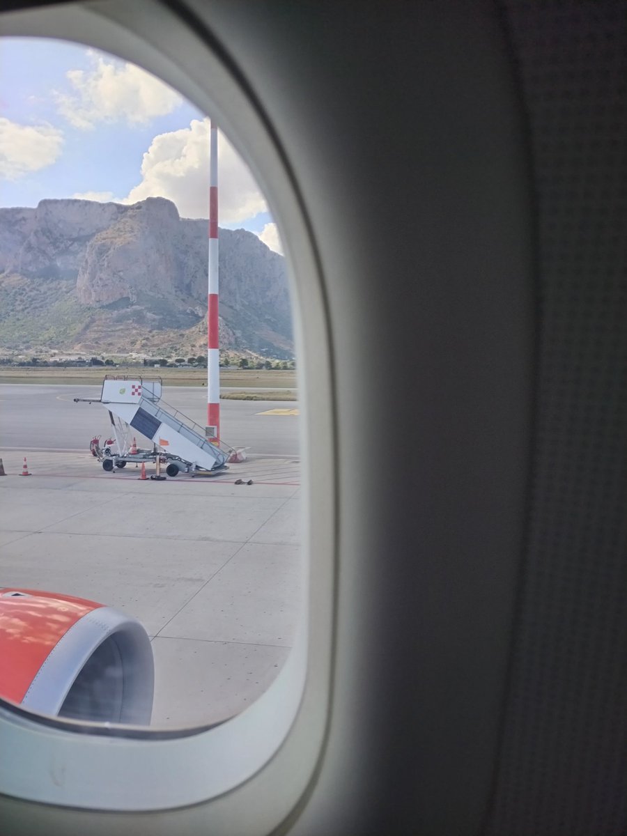 ciancianella's tweet photo. Sì, viaggiare...
#Palermo
#FalconeEBorsellino
#PuntaRaisi https://t.co/bt4rZkcBVw