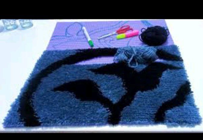 These customized handcrafted beautiful doormats pieces 👌