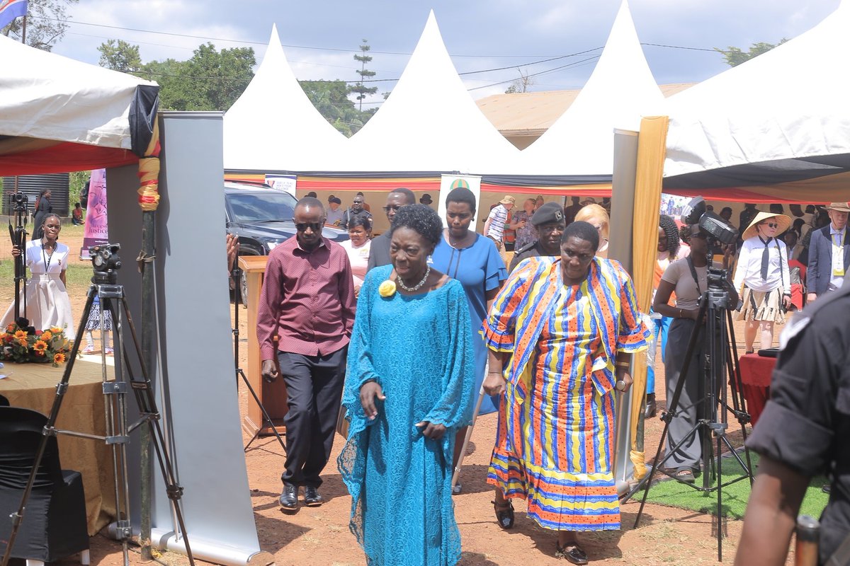 albinismumbrell's tweet image. Relive the moments from the IAAD 2025 celebrations,
From powerful speeches to bold voices of inclusion, our 10th IAAD celebration was more than an event, it was a movement.
Watch the full highlights as we marked a decade of resilience, advocacy, and unity in the fight for…