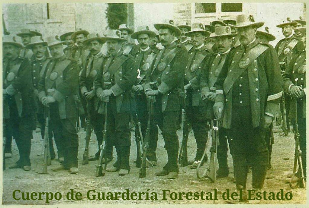 🥳
1️⃣4️⃣8️⃣ años a tu servicio.

Provenientes del reinado de Carlos III, hoy celebramos casi siglo y medio de creación de los actuales Cuerpos de #AgentesMedioambientales.

148 años a tu lado, custodiando el patrimonio medioambiental.
#PolicíaMedioambiental
#SeguridadMedioambiental