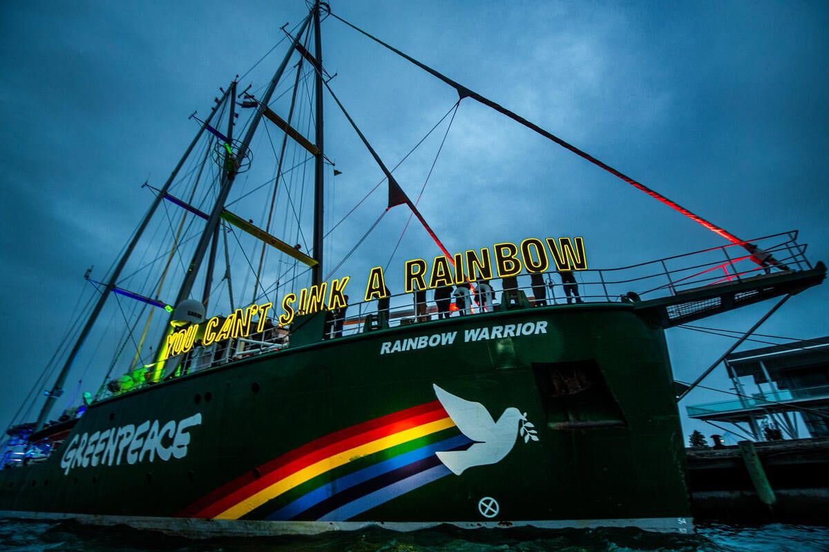 You can’t sink a rainbow, and you can’t silence hope.

40 years since the bombing of the Rainbow Warrior
greenpeace.org/aotearoa/story…
