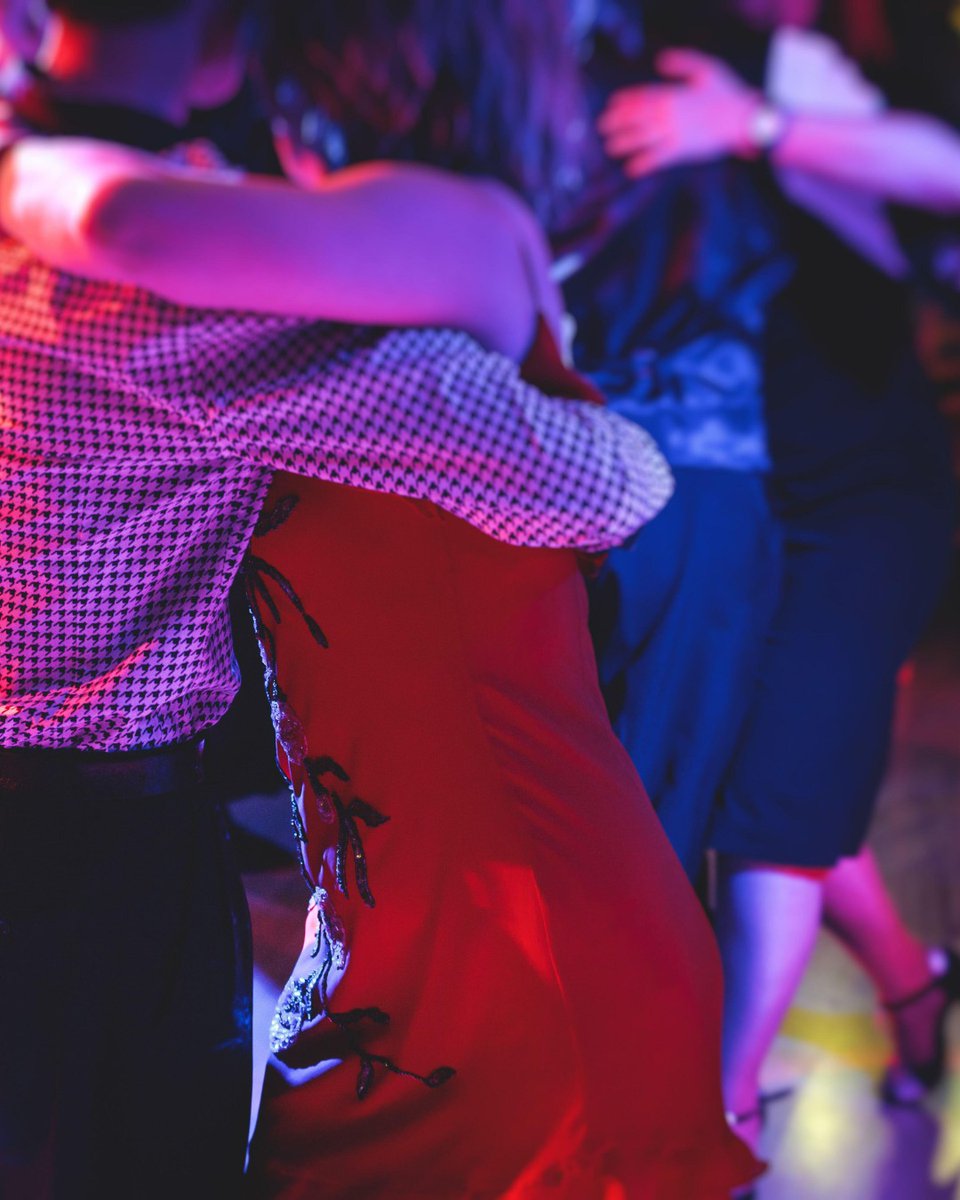 𝐔n m𝐚r𝐞 𝐝i m𝐮s𝐢c𝐚?  💃 Prevediamo alta marea musicale 📅 giovedì 18 luglio con una giornata speciale tra natura, lirica, samba e grandi emozioni: preparati a lasciarti trasportare dalla musica in tutte le sue forme, nei luoghi più suggestivi del territorio.