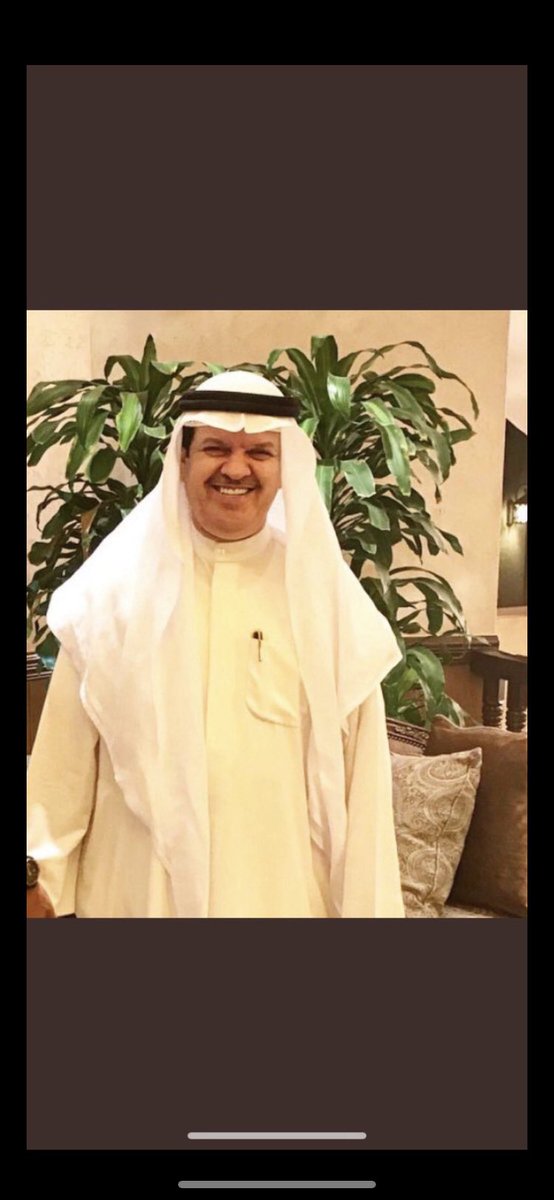KAlshebani's tweet photo. #بدر_محمد_العتيبي_البرق
كان لهذا الرجل أيادي بيضاء في العمل الخيري لعدة سنوات فقد امتدت أياديه إلى مساعدة المرضى والطلبة واصحاب الديات والغارمين وحتى في محافل القبيلة كان له حضور ملموس وكان الكثير الكثير من الناس يمجدونه ويتقربون منه وكان أيقونة مواقع التواصل الأجتماعي والمجالس فلما دارت عليه الدنيا نسيه الكل حتى اصبح خارج ذاكرة الكثيرين ممن كانوا يمجدونه بالأمس وهم أصحاب المصالح 
ونقول فك الله عوقك يابو ناصر وجمعك بأهلك ومحبيك عاجلاً غير أجل آمين .
