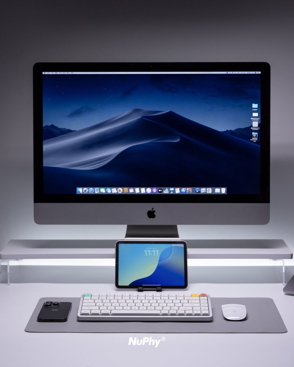 nuphystudio's tweet image. Air75 V3 | Built for Mac, Made for multitaskers. 🔄
Seamlessly switch between 4 devices — Mac, iPad, iPhone, even your PC — all from one keyboard.
With our customizable knob, switching devices is just a twist away. 🔘✨
#nuphy #air75v3 #keyboard #MacCompatible #DeskSetup…