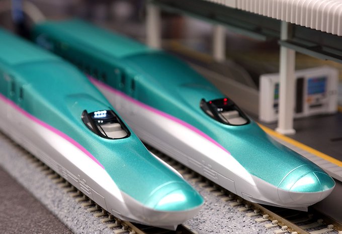 E5系 はやぶさ