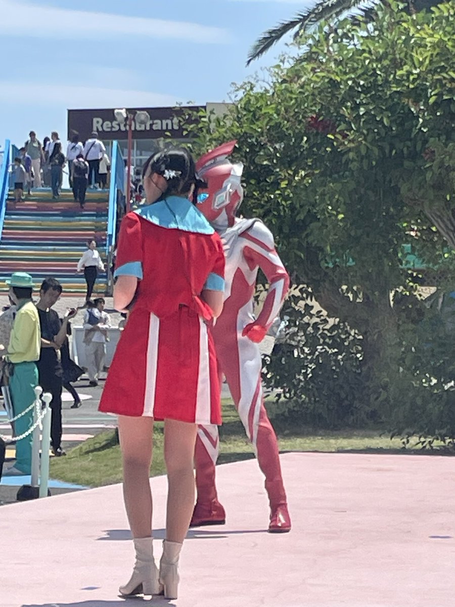 星桜みくる|Mikuru Sena🪼🫧 (@mikurun02_08) on Twitter photo ちょうど撮影で行ってて、
マネージャーさんが握手したがってた笑
ウルトラマンは世代が幅広いから素敵だよねぇ💭僕は映画シンウルトラマンしか見たことないけど面白かった🎥🫶🏻
ウルトラマン好きな人いる〜? ちょうど撮影で行ってて、
マネージャーさんが握手したがってた笑
ウルトラマンは世代が幅広いから素敵だよねぇ💭僕は映画シンウルトラマンしか見たことないけど面白かった🎥🫶🏻
ウルトラマン好きな人いる〜?