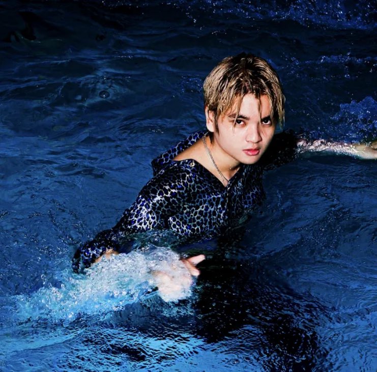 Pope has released 'Tempo' on all streaming platforms! 💙💧