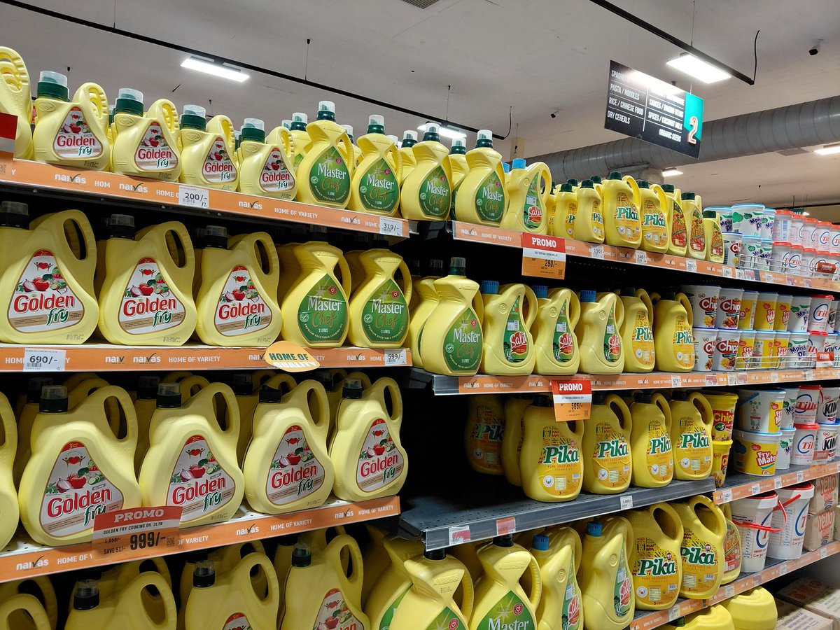 Another reminder:

Keep off this part of the supermarket.

Stay away from seed oils.

These seed oils are unhealthy and not fit for human consumption.

They cause chronic inflammation leading to hypertension, diabetes, arthritis and other metabolic diseases.

#FoodFriday