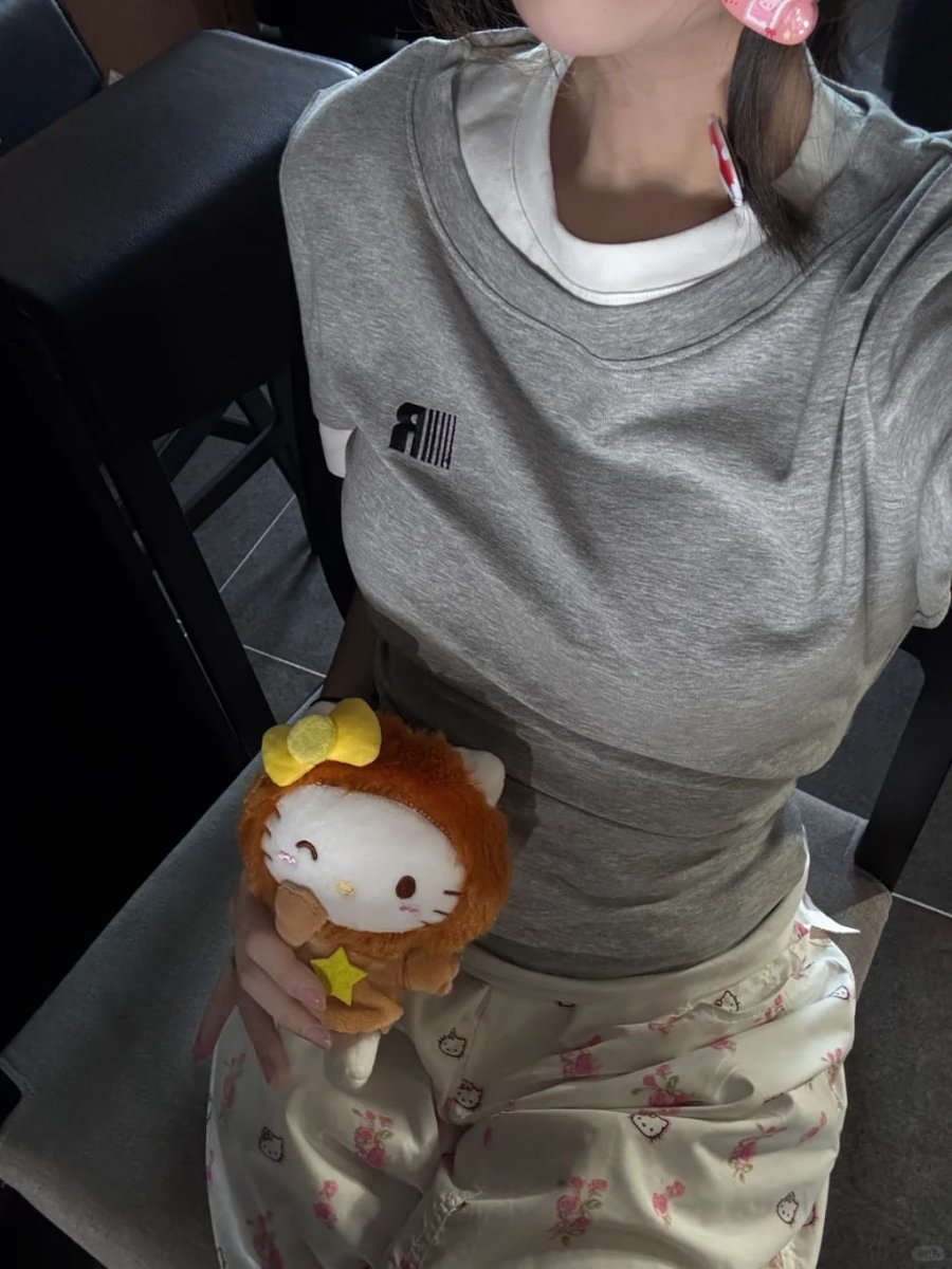 今日はまったりおうち時間🧸
ライオンキティちゃんと一緒にのんびり〜♡