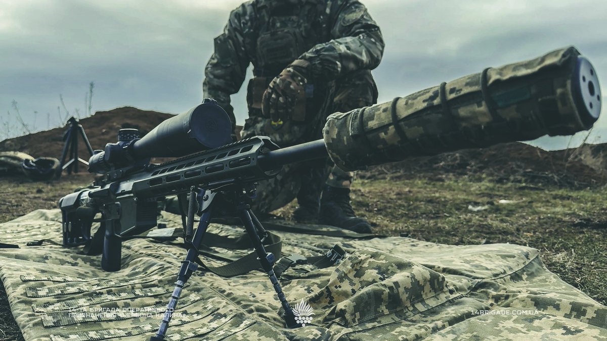 В нашій снайперській парі – ідеальний баланс. Снайпери бригади #червонакалинаСокіл і Чорний про міфи, правду та неочевидну сторону своєї роботи

Більше тут: t.me/ChervonaKalyna…

#червонакалина