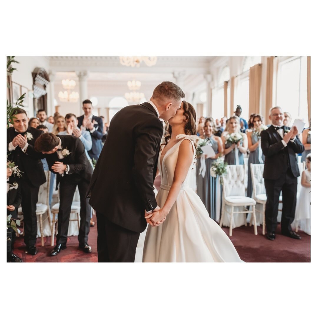 Red Event Wedding Planning & Fairs tweet media