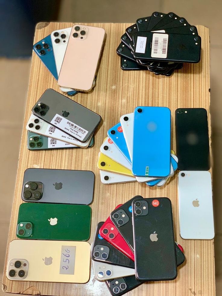 MilesGadgets's tweet image. XR  64 @ 1950
XR 128 @ 2150
11 64 📦 @ 2550
11 128 📦 @ 2750
11 Pro 64 📦 @ 3050
11 Pro 256 📦 @ 3300
11 ProMax 64 📦 @ 3500
11 ProMax 256 📦 @ 4000
12 Mini 64 📦 @ 2400
12   64 📦 @ 2900
12  128 📦 @ 3300
12 Pro 128 📦 @ 3800
12 Pro 256 📦 @ 4050
