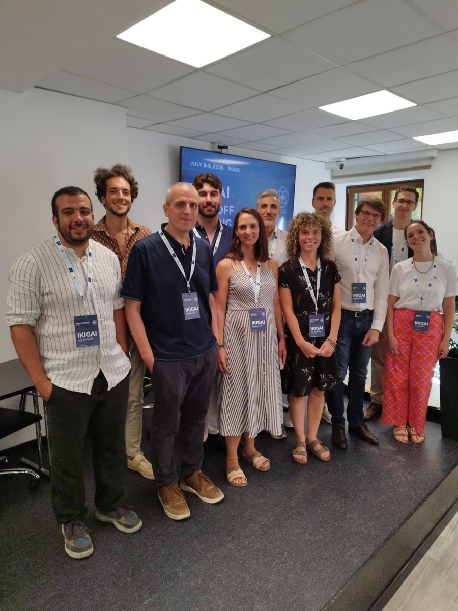 AMB_MetroGlobal's tweet image. 👋 Durant el dimarts 8 i el dimecres 9 hem estat a Roma donant el punt d'inici del projecte #IKIGAI, finançat pel programa europeu hashtag#horizoneurope.
Un consorci amb 30 actors diversos i grans reptes entorn de la descarbonització de la logística i la darrera milla urbana.…