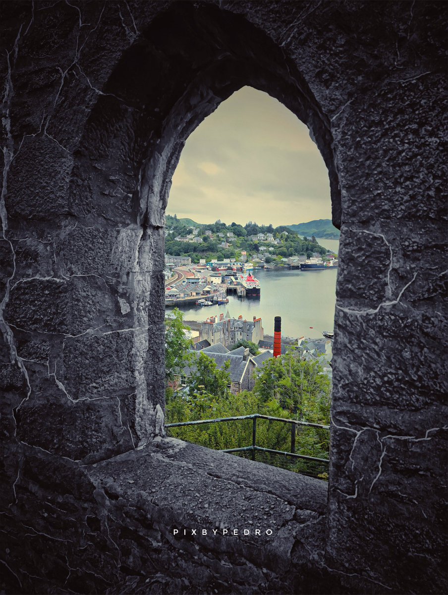 Pix By Pedro 📷 🚁 (@pixbypedro) on Twitter photo 🪟 Window on Oban Harbour
As seen from a drone’s eye view through one of the apertures of McCaig’s Tower
#oban #scotland <a href="/74frankfurt/">PictureThis Scotland</a> <a href="/ObanScotch/">Oban Whisky</a> 🪟 Window on Oban Harbour
As seen from a drone’s eye view through one of the apertures of McCaig’s Tower
#oban #scotland <a href="/74frankfurt/">PictureThis Scotland</a> <a href="/ObanScotch/">Oban Whisky</a>