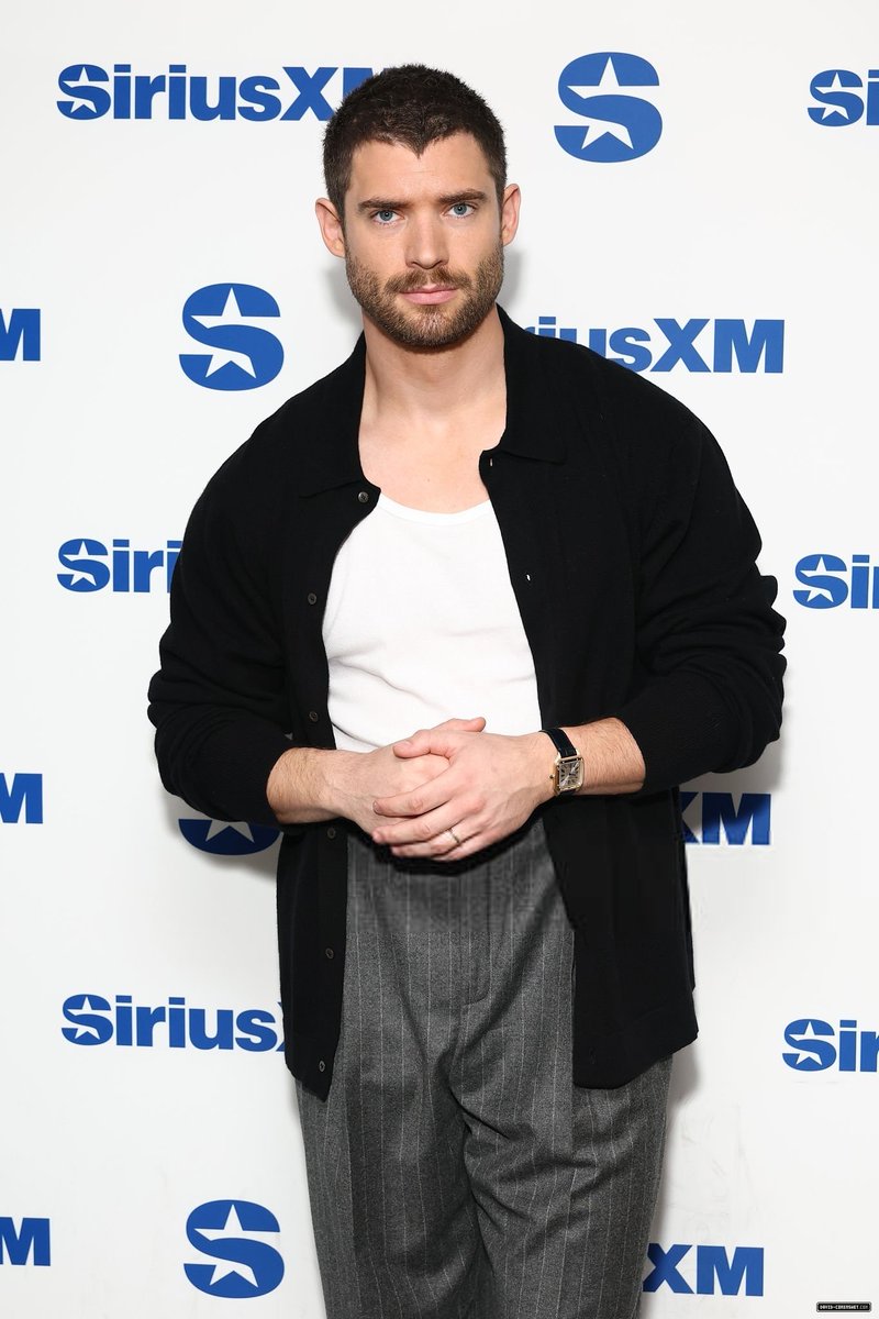 dcorenswetcom's tweet image. 📸 David Corenswet attends as "Superman" stars David Corenswet and Rachel Brosnohan join Al Roker for A SiriusXM TODAY Show Radio Town Hall at SiriusXM Studios on July 10, 2025 in New York City.
🔗 david-corenswet.com/thumbnails.php…