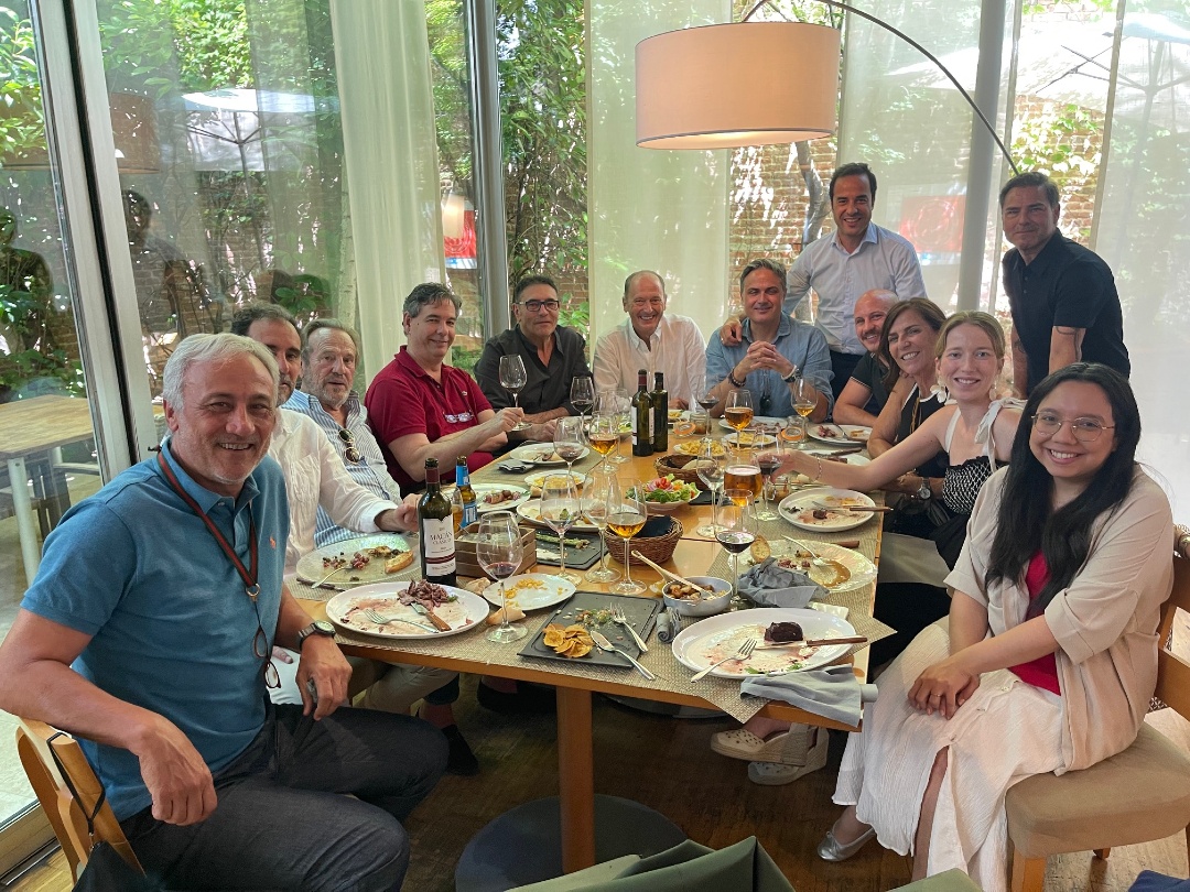 ¡Un gran día para Cícero! ✨

Ayer compartimos mesa y conocimiento con los representantes de agencias del sector salud, todos miembros de AEAPS.  

Seguimos apostando por el asociacionismo como clave para ofrecer el mejor servicio a quienes confían en nosotros 👏🏼