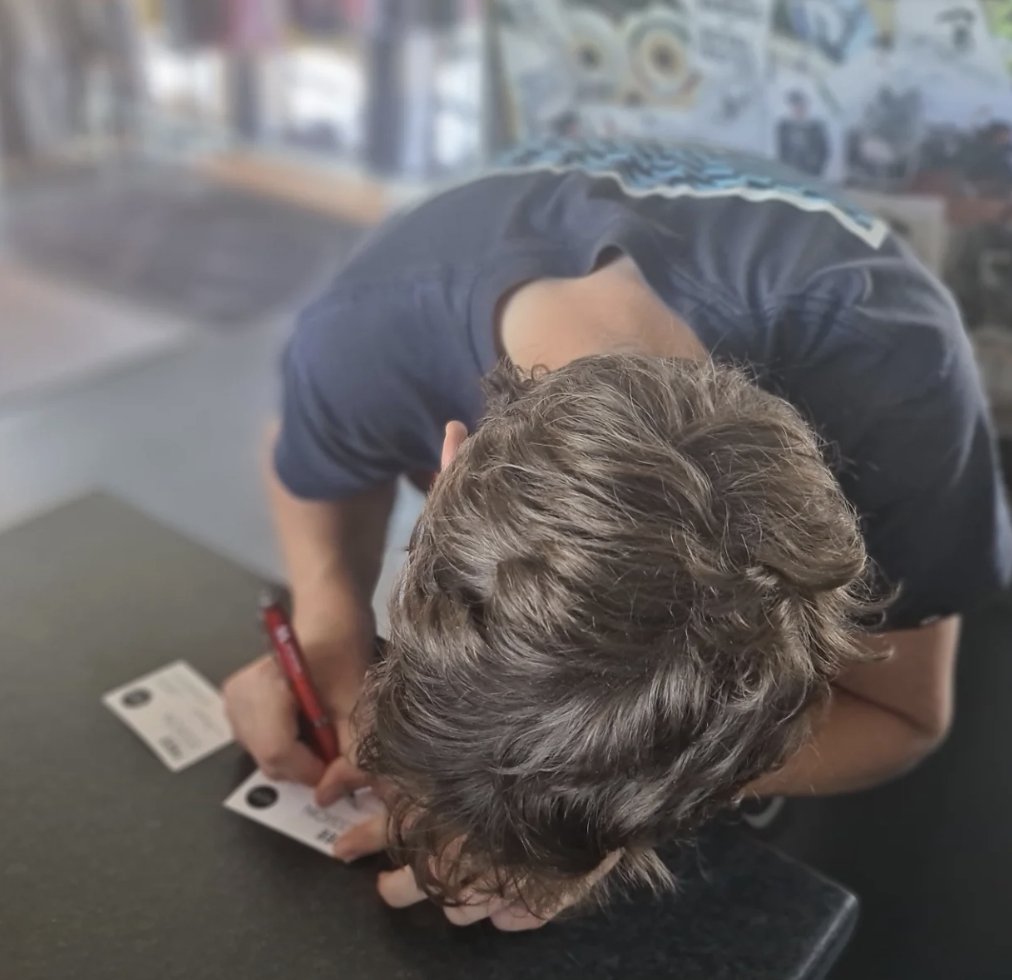 DorsetComFnd's tweet image. Funding from our Neighbourhood Fund meant The Front Skatepark in #Weymouth could offer 24 young people work experience to sharpen their workplace skills and add some weight to their CVs. Last week it was Ethan and Harvey&apos;s turn and it looks like they put quite a shift in. 💪
