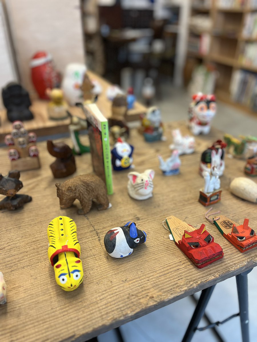 本日もよろしくお願い致します！
会期は明日までです。
21時まで開催しております！
よろしくお願い致します！