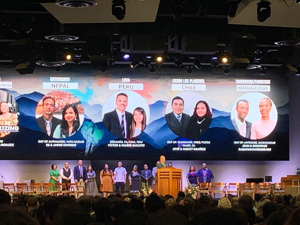 DanielDjbd2001's tweet photo. Poderosa conferencia en Prescott AZ.
Julio 2025.
11 nuevas iglesias a 10 naciones diferentes. 
Gracias Cristo por esta oportunidad de participar con mis hijos!! https://t.co/dmfXcSUE1n