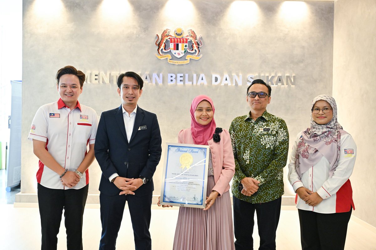 twtmarathon tweet media