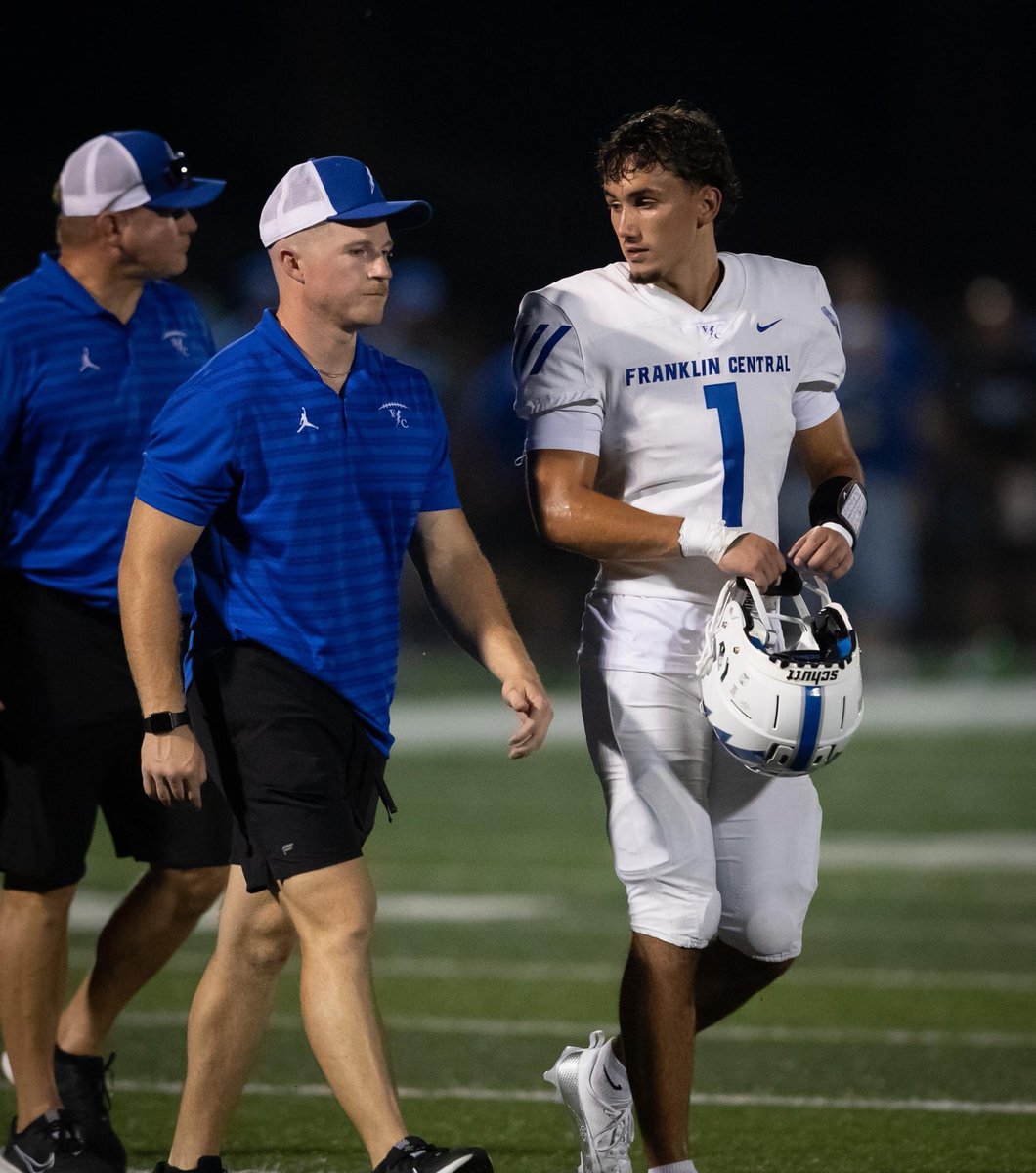 Come support Flashes Punter <a href="/ZachNaessens/">Zach Naessens</a> tomorrow at the Indiana North/South All-Star Game at Decatur Central at 7pm. <a href="/FCFlashes/">Franklin Central Athletics</a>  <a href="/Coach_West90/">Jayson West</a> 🔵⚪️⚡️⚡️🏈🏈