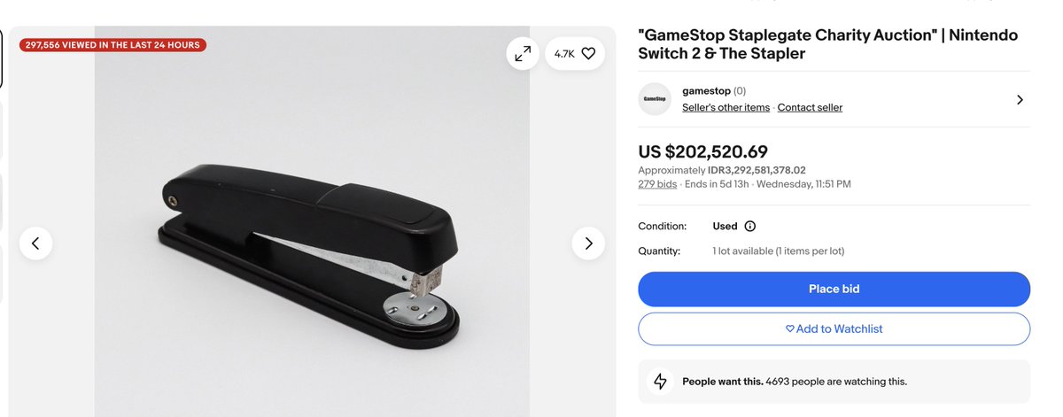 nftlovers345's tweet image. its above 200k now, i can see this go to 7 figures and it will be on headline news all over the world.

#stapler #GME #staplegate
